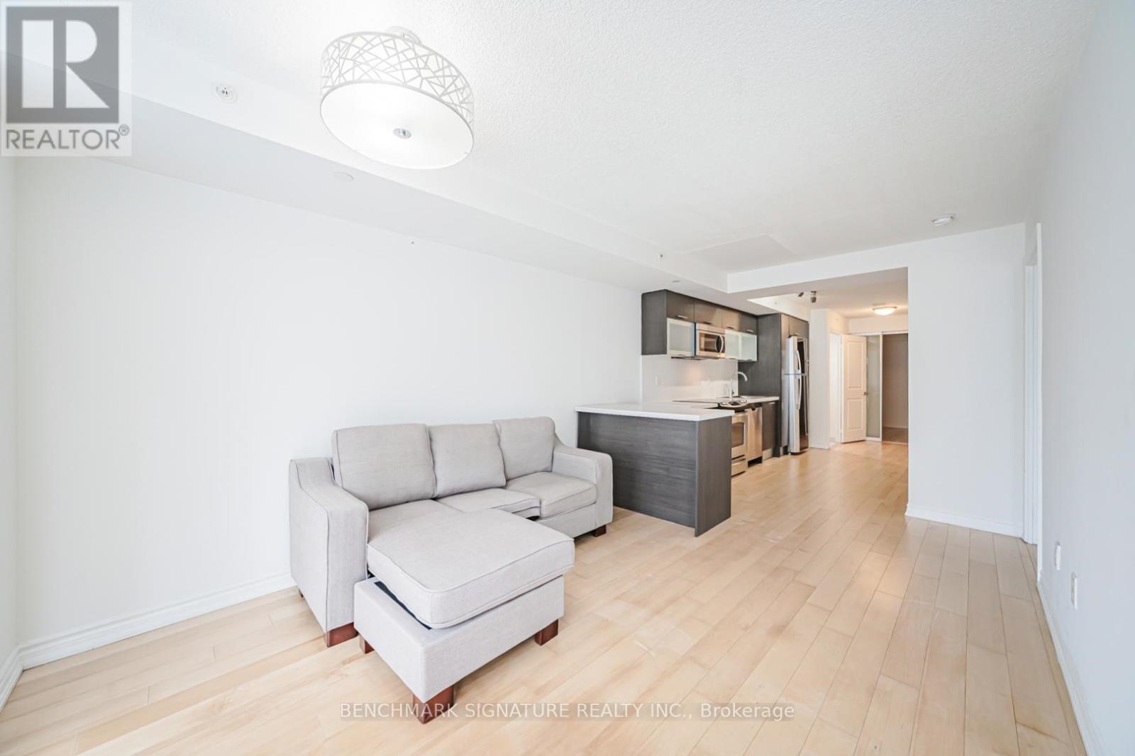 1416 - 386 Yonge Street, Toronto, Ontario  M5B 0A5 - Photo 18 - C12551562