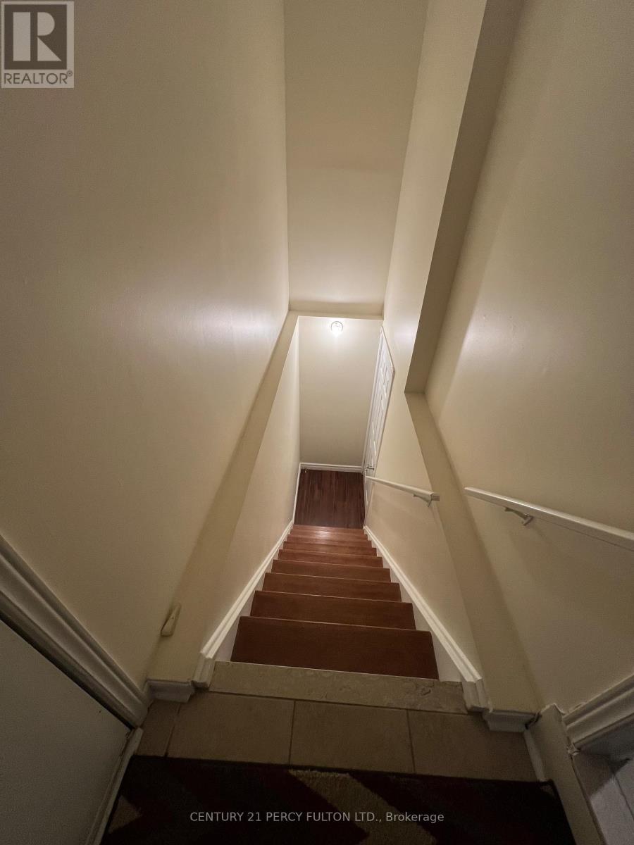 Main+bsmt - 1366 Chalfield Drive, Oakville, Ontario  L6J 6R5 - Photo 8 - W12650234