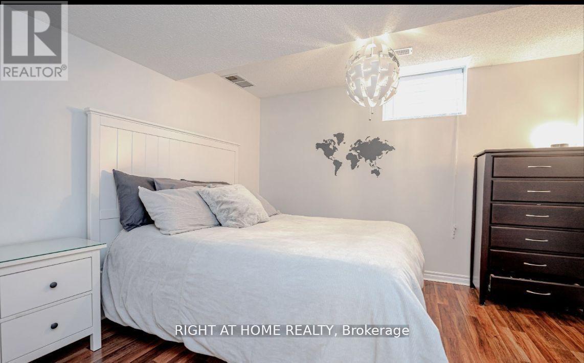 36 Knupp Road, Barrie, Ontario  L4N 0P6 - Photo 5 - S12650904