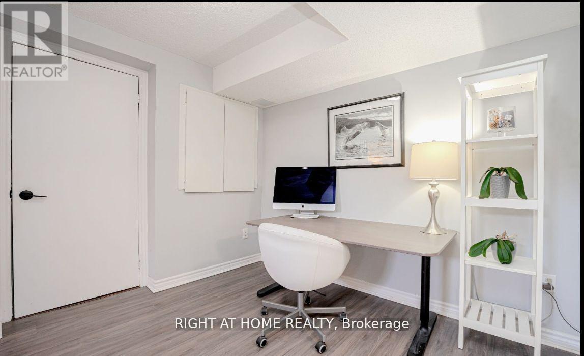 36 Knupp Road, Barrie, Ontario  L4N 0P6 - Photo 7 - S12650904