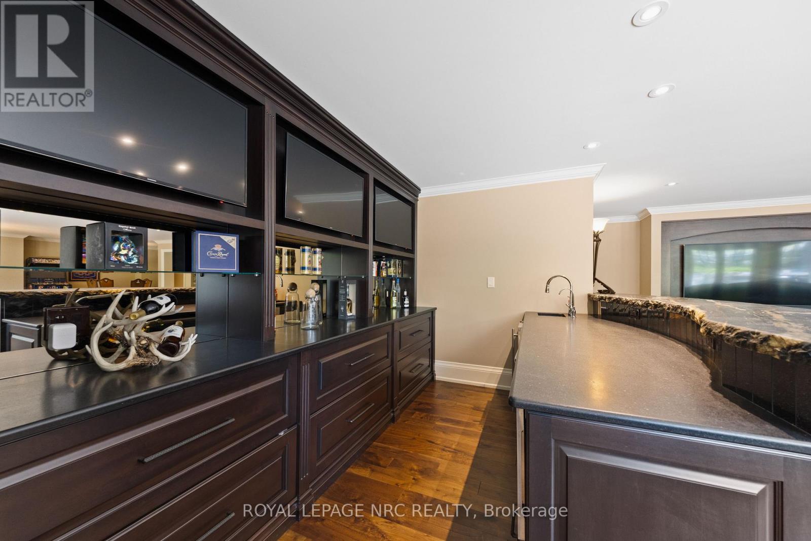 1234 Lakeshore Road, Niagara-On-The-Lake, Ontario  L0S 1J0 - Photo 25 - X12650924