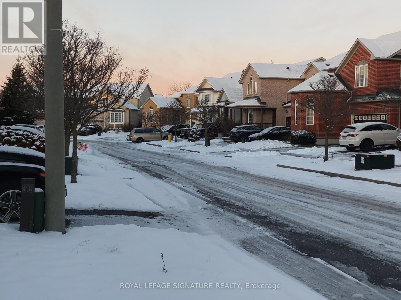 Bsmnt - 1215 Wadebridge Crescent N, Oshawa, Ontario  L1K 2V5 - Photo 2 - E12650500