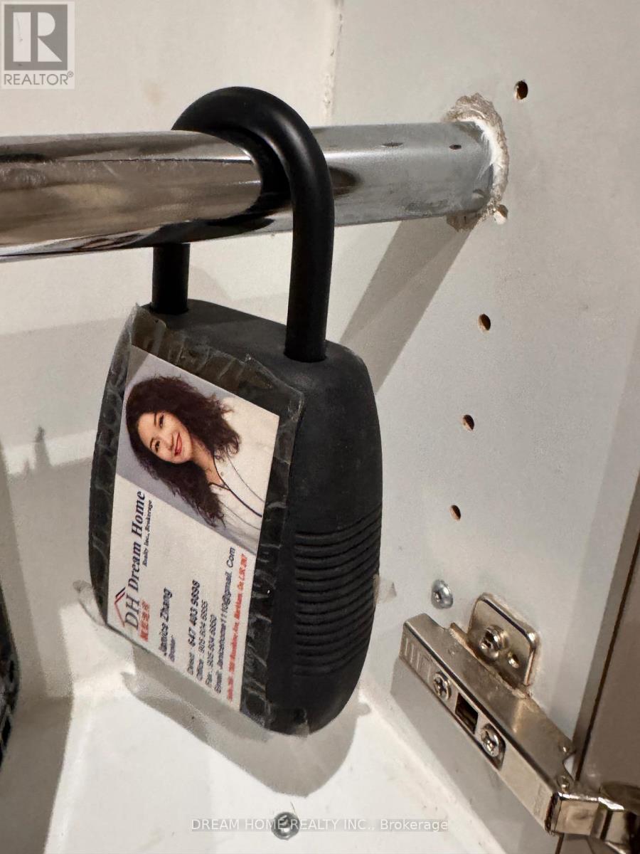 2009 - 3975 Grand Park Drive E, Mississauga, Ontario  L5B 0K4 - Photo 29 - W12650948