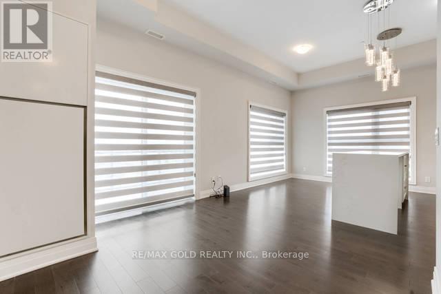 609 - 128 Grovewood Common, Oakville, Ontario  L6H 0X3 - Photo 8 - W12650962