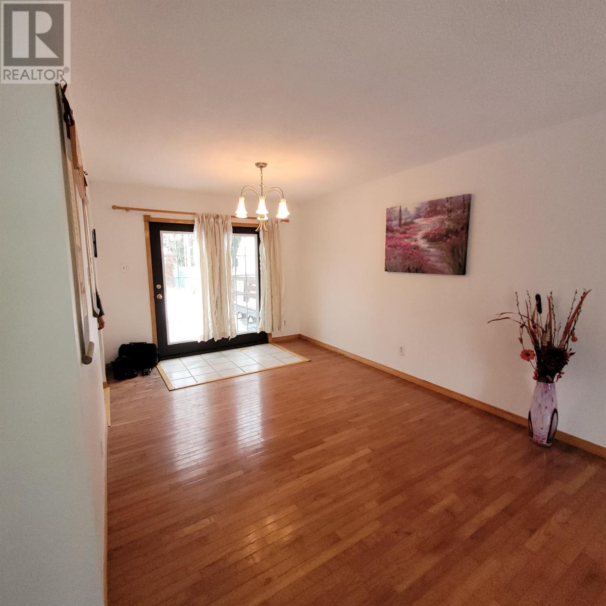 35 Bastedo Cres, Marathon, Ontario  P0T 2E0 - Photo 8 - TB253466