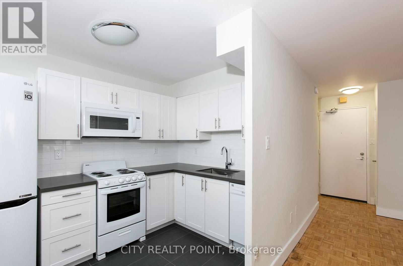 305 - 485 Huron Street, Toronto, Ontario  M5R 2R5 - Photo 4 - C12650972