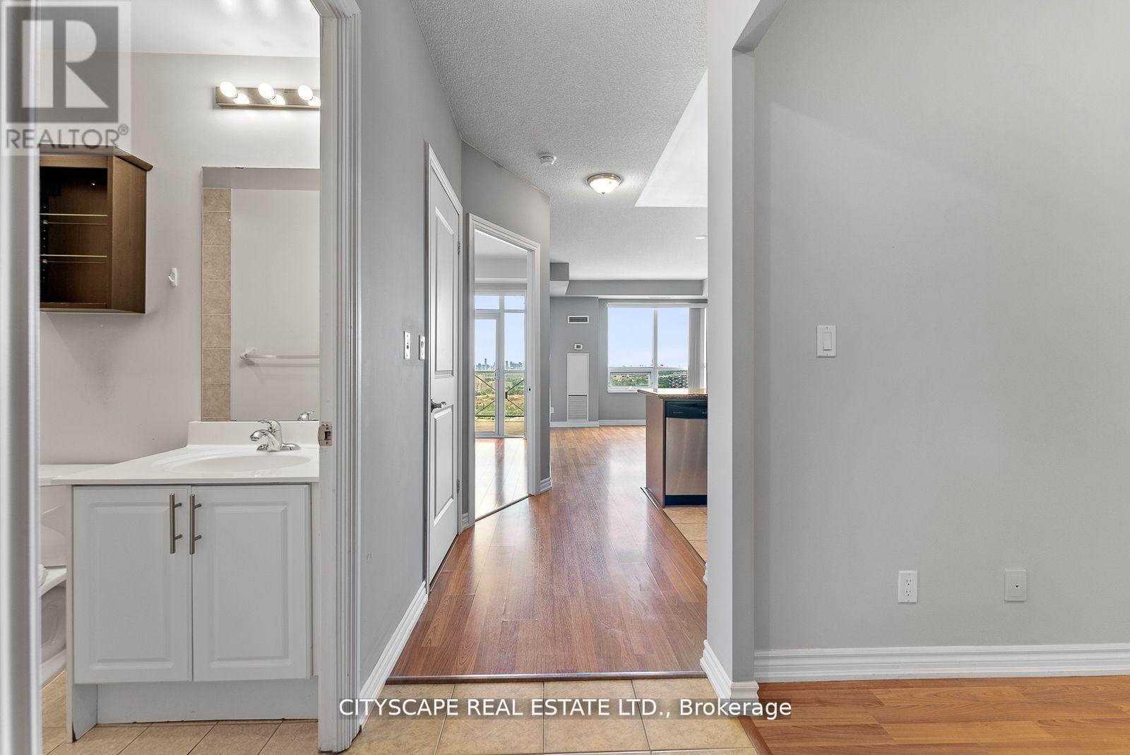 2206 - 133 Wynford Drive, Toronto, Ontario  M3C 1K1 - Photo 2 - C12650974