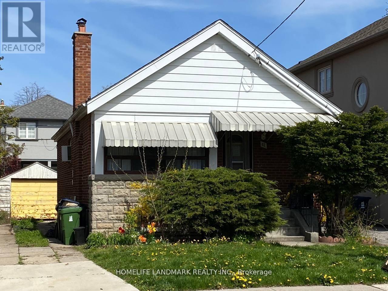 (BSMT) - 11 HUTTON AVENUE, Toronto, Ontario
