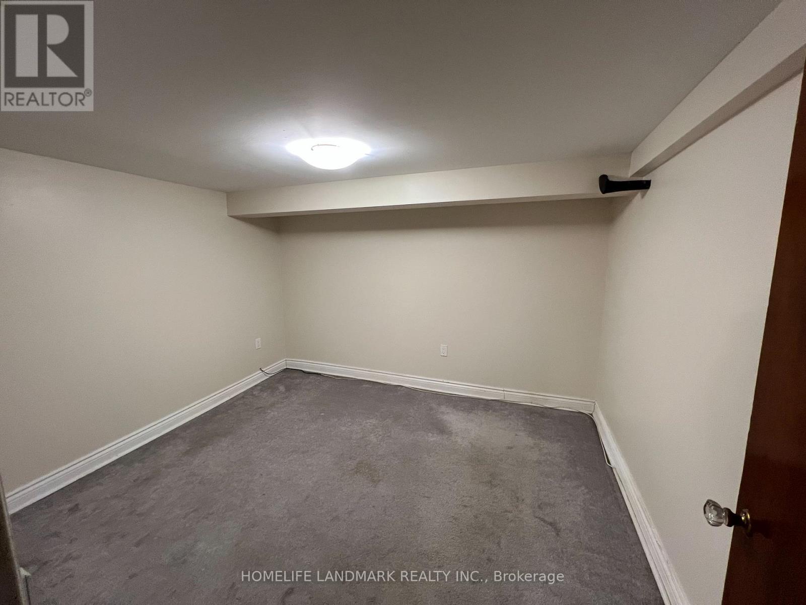 (Bsmt) - 11 Hutton Avenue, Toronto, Ontario  M4C 3L2 - Photo 5 - E12650980