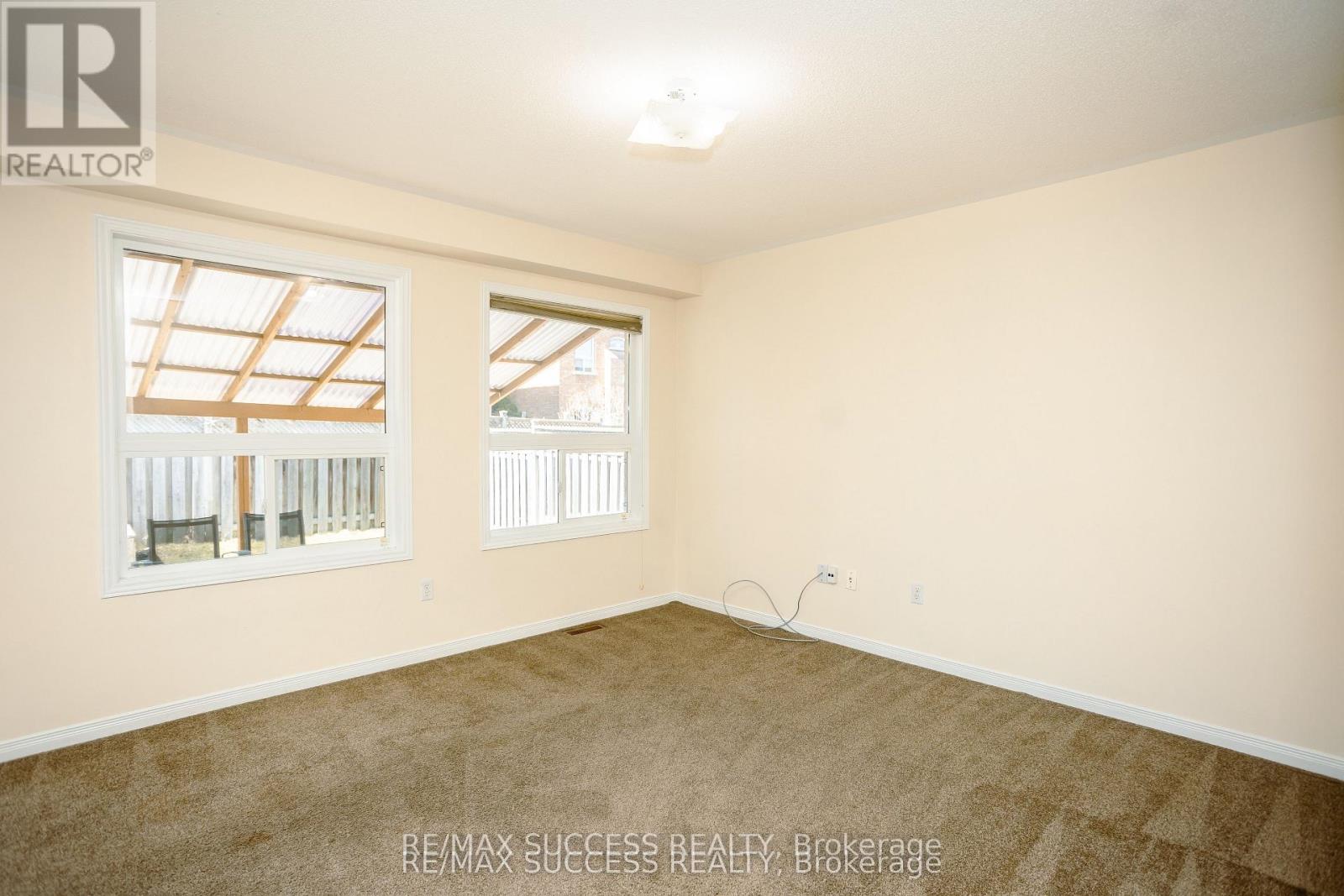 384 Flagstone Way W, Newmarket, Ontario  L3X 2R3 - Photo 23 - N12650976