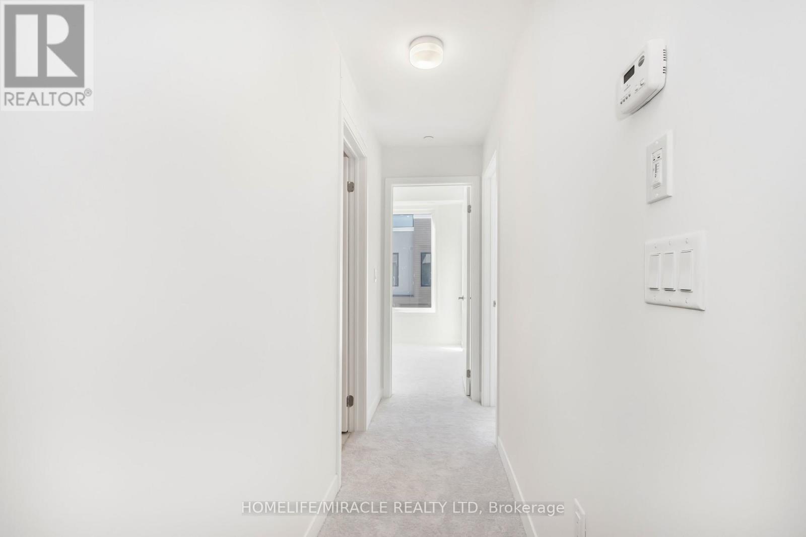 16 - 3415 Ridgeway Drive, Mississauga, Ontario  L5L 0B9 - Photo 19 - W12650984