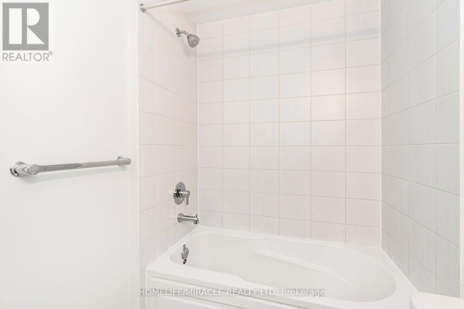 16 - 3415 Ridgeway Drive, Mississauga, Ontario  L5L 0B9 - Photo 26 - W12650984