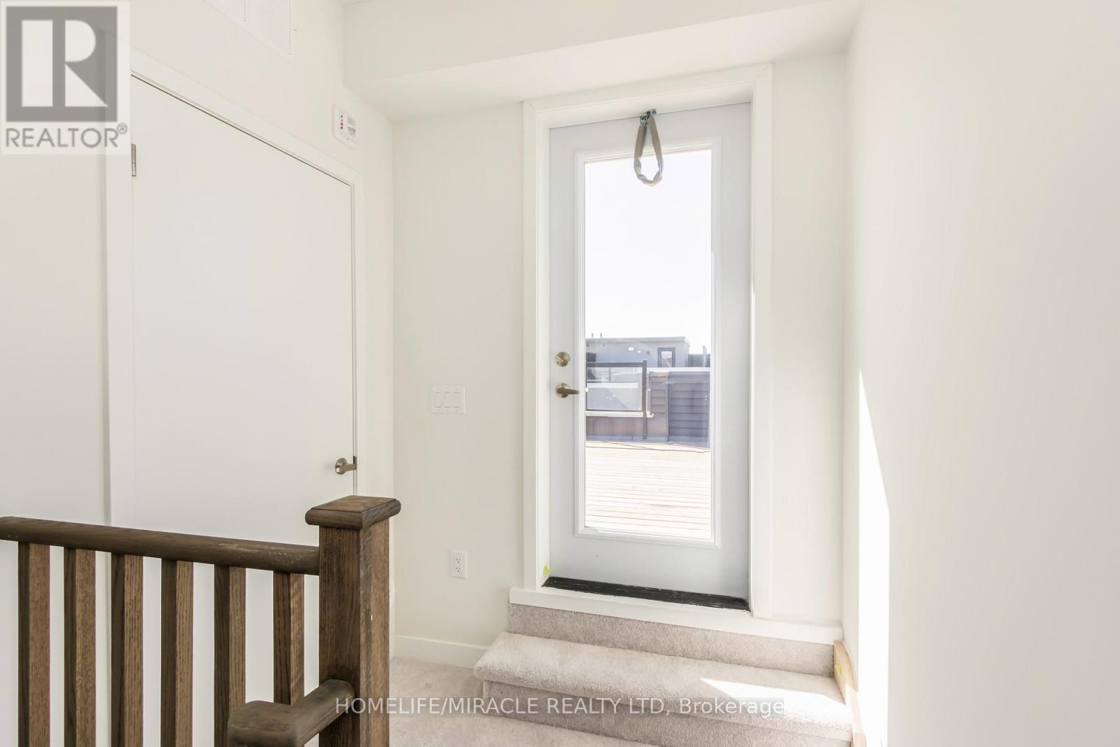 16 - 3415 Ridgeway Drive, Mississauga, Ontario  L5L 0B9 - Photo 29 - W12650984