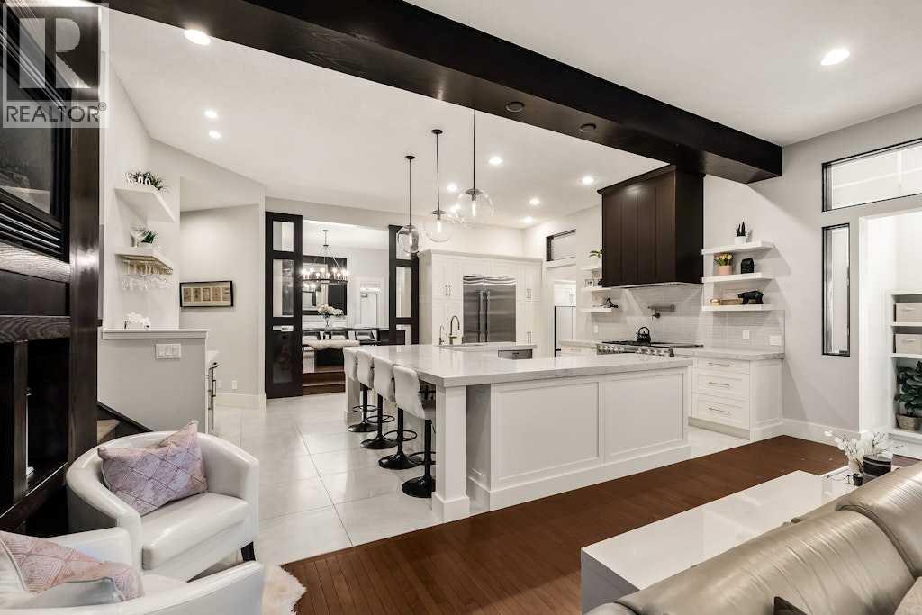 19 Sienna Ridge Bay Sw, Calgary, Alberta  T3H 3T2 - Photo 9 - A2276087