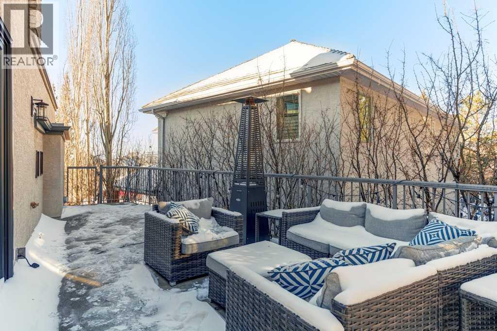 19 Sienna Ridge Bay Sw, Calgary, Alberta  T3H 3T2 - Photo 23 - A2276087