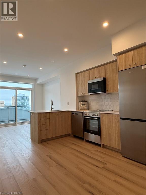 25 Wellington Street S Unit# 1801, Kitchener, Ontario  N2G 0E4 - Photo 5 - 40795045
