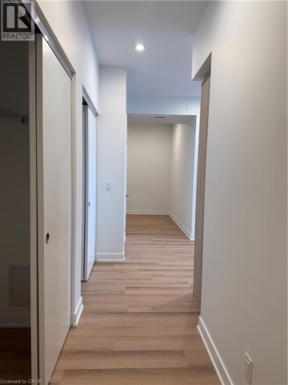 25 Wellington Street S Unit# 1801, Kitchener, Ontario  N2G 0E4 - Photo 2 - 40795045