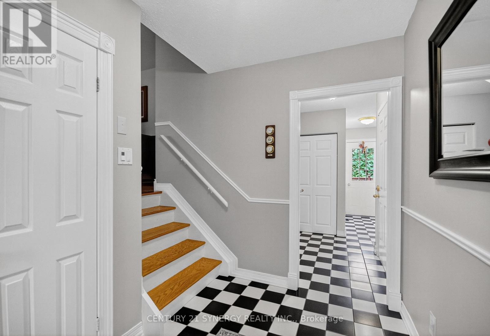 7 St Remy Drive, Ottawa, Ontario  K2J 1A5 - Photo 8 - X12651008