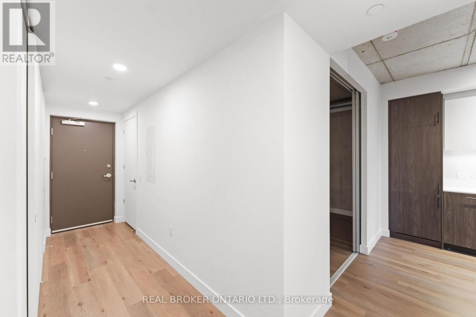 316 - 10 James Street, Ottawa, Ontario  K2P 1Y5 - Photo 3 - X12651010