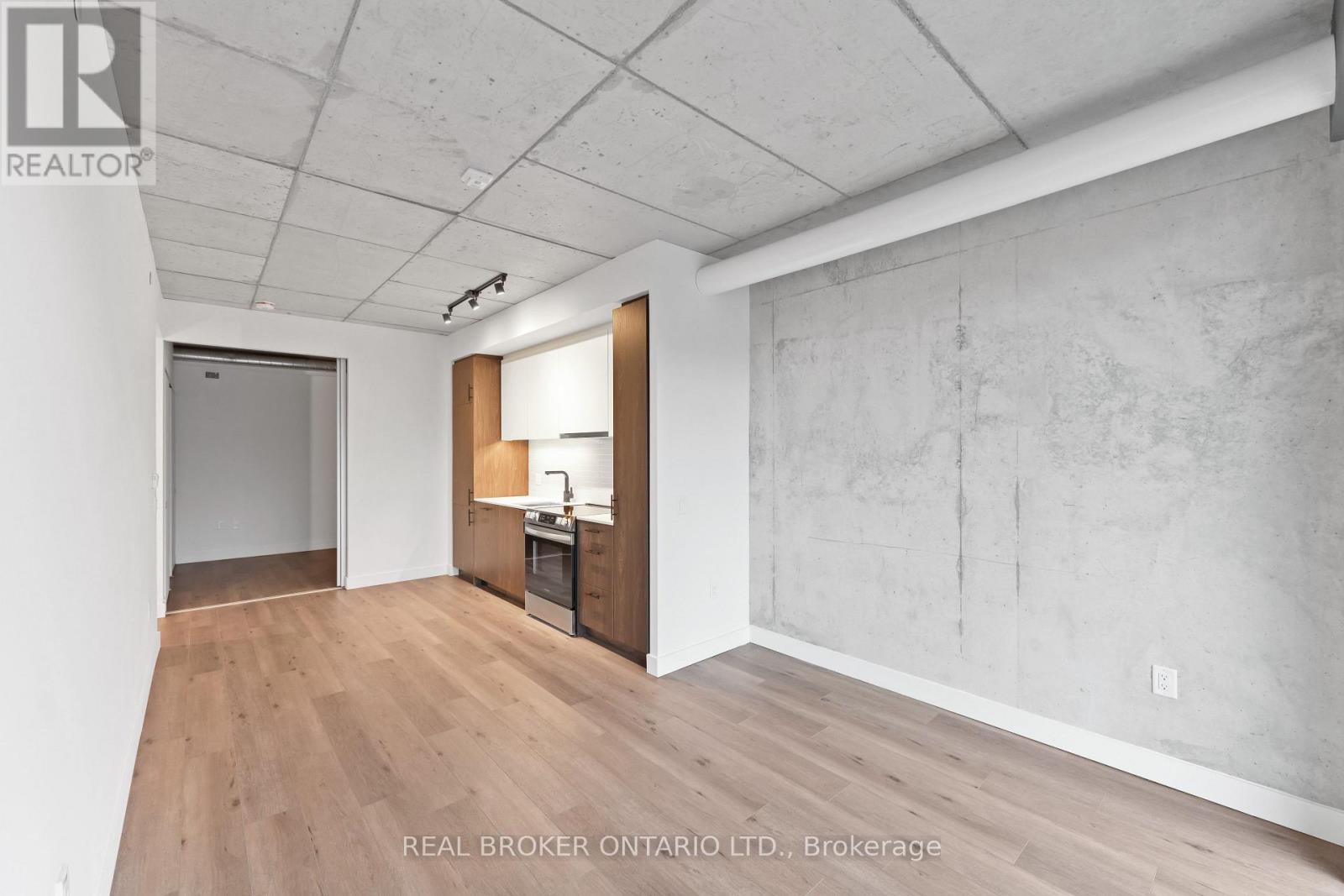 316 - 10 James Street, Ottawa, Ontario  K2P 1Y5 - Photo 8 - X12651010