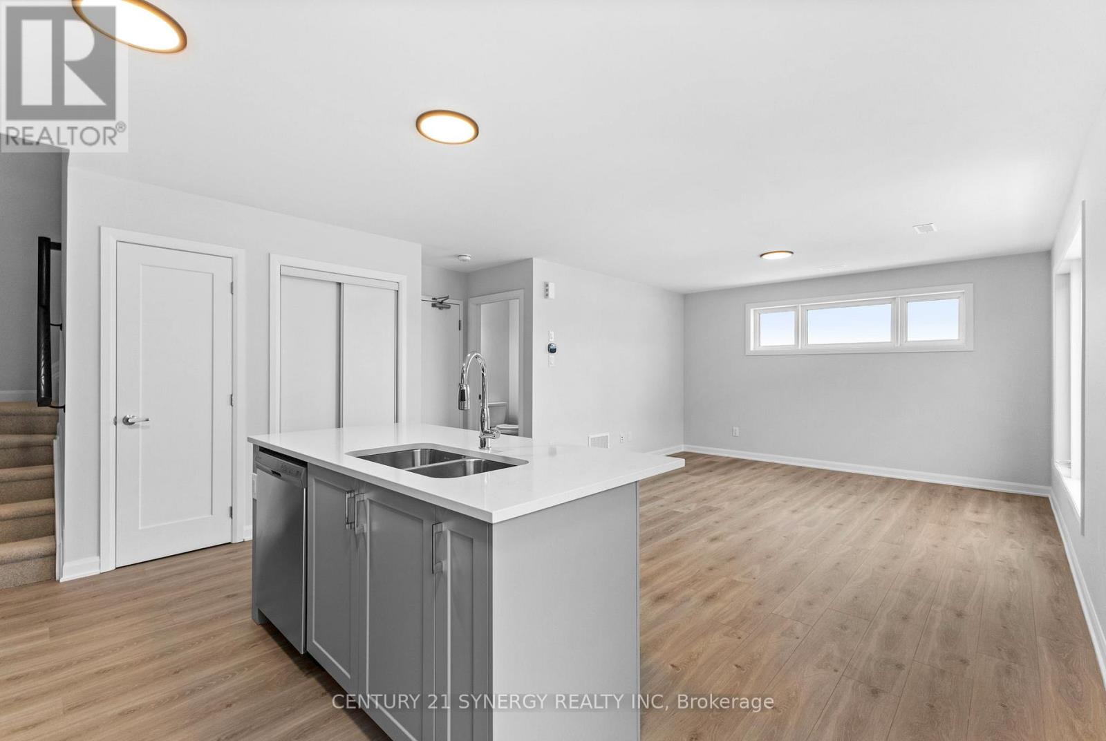 11 - 801 Glenroy Gilbert Drive, Ottawa, Ontario  K2J 7N8 - Photo 9 - X12651026