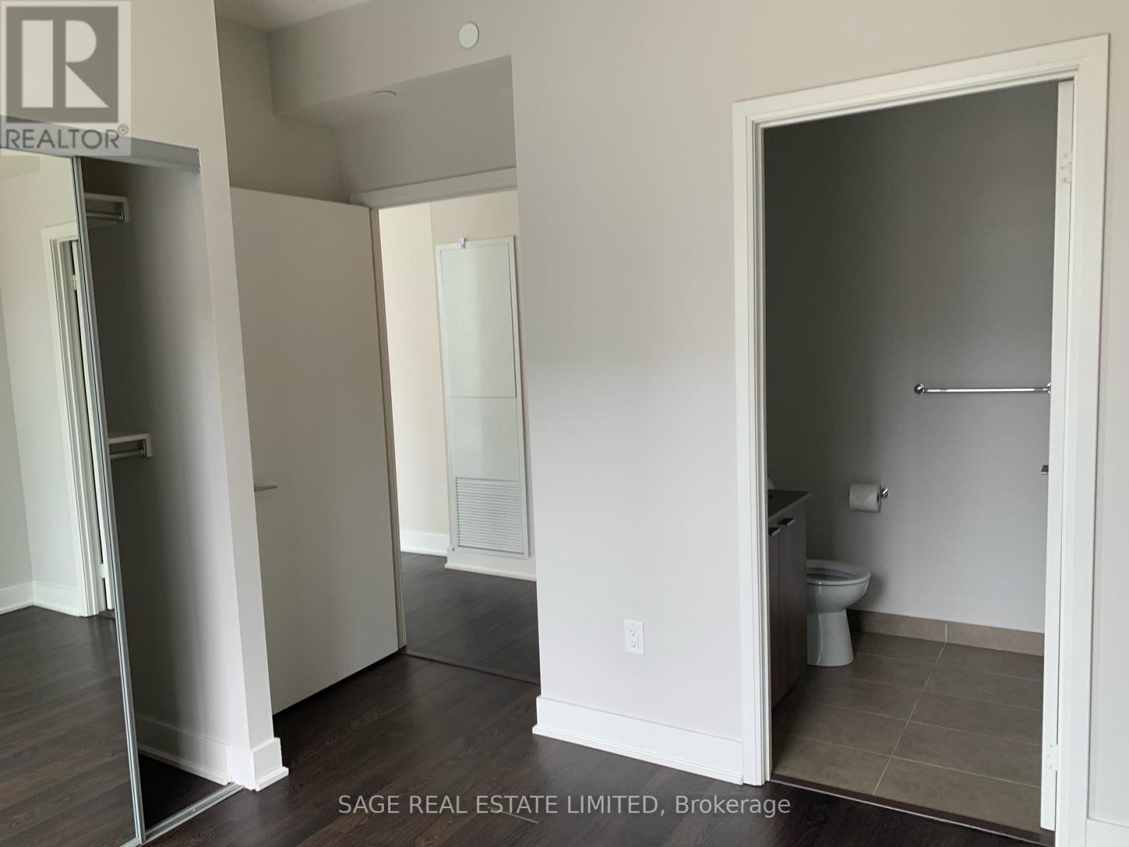 805 - 30 Roehampton Avenue, Toronto, Ontario  M4P 0B9 - Photo 8 - C12651022