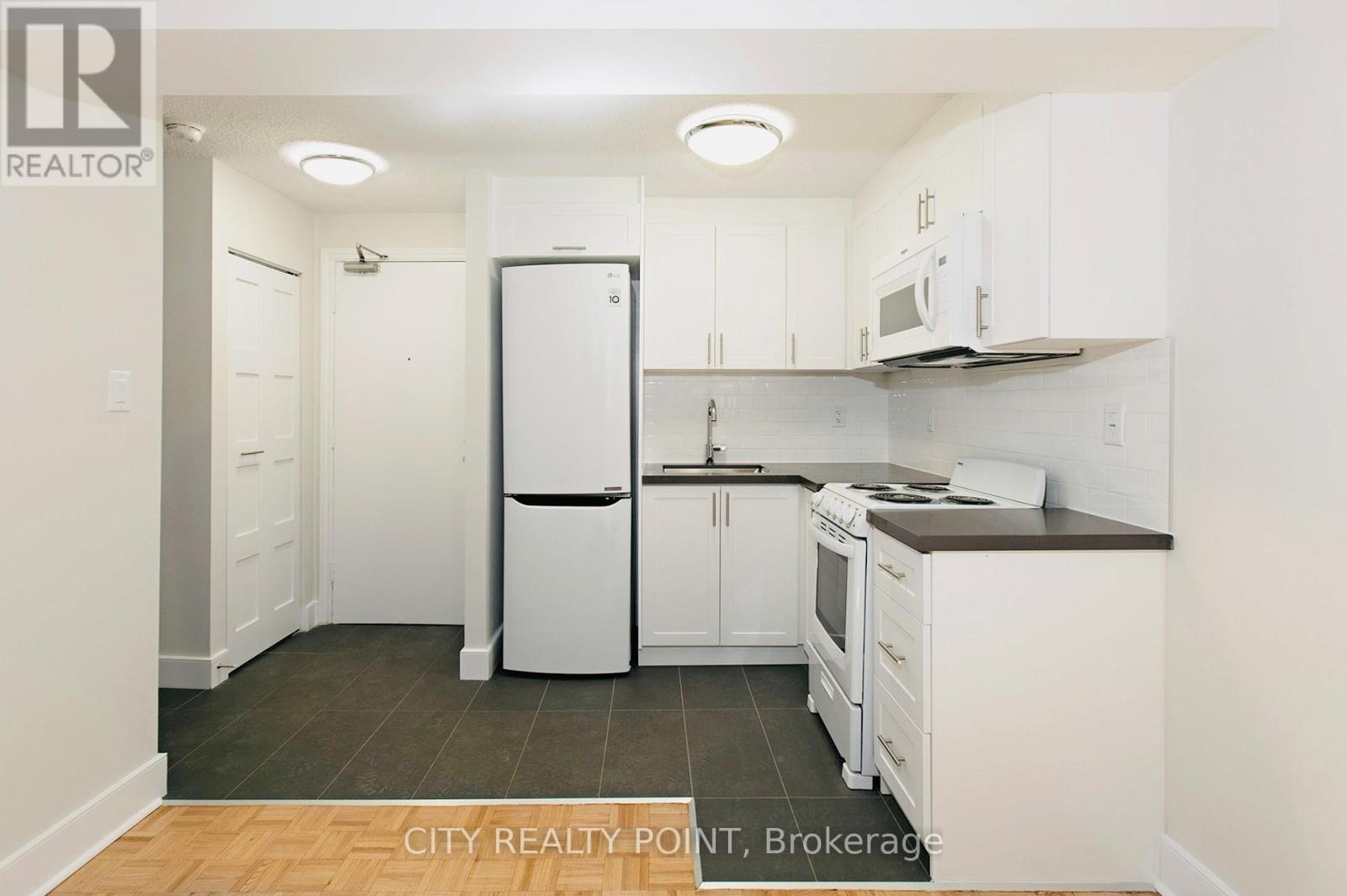 107 - 990 Avenue Road, Toronto, Ontario  M5P 2K8 - Photo 2 - C12651024