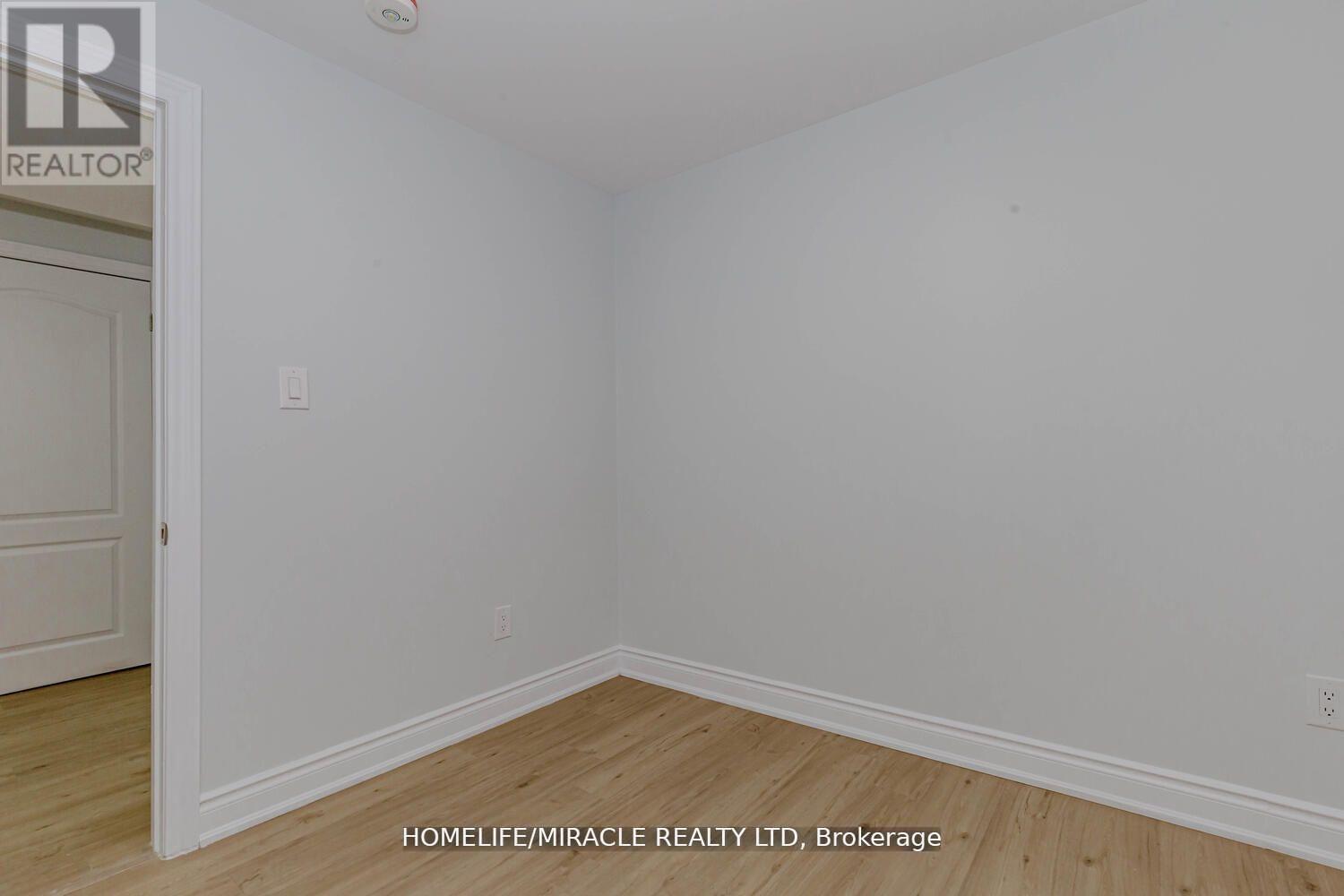 Lower - 44 Leatherhead Court, Brampton, Ontario  L6S 5E8 - Photo 15 - W12650998