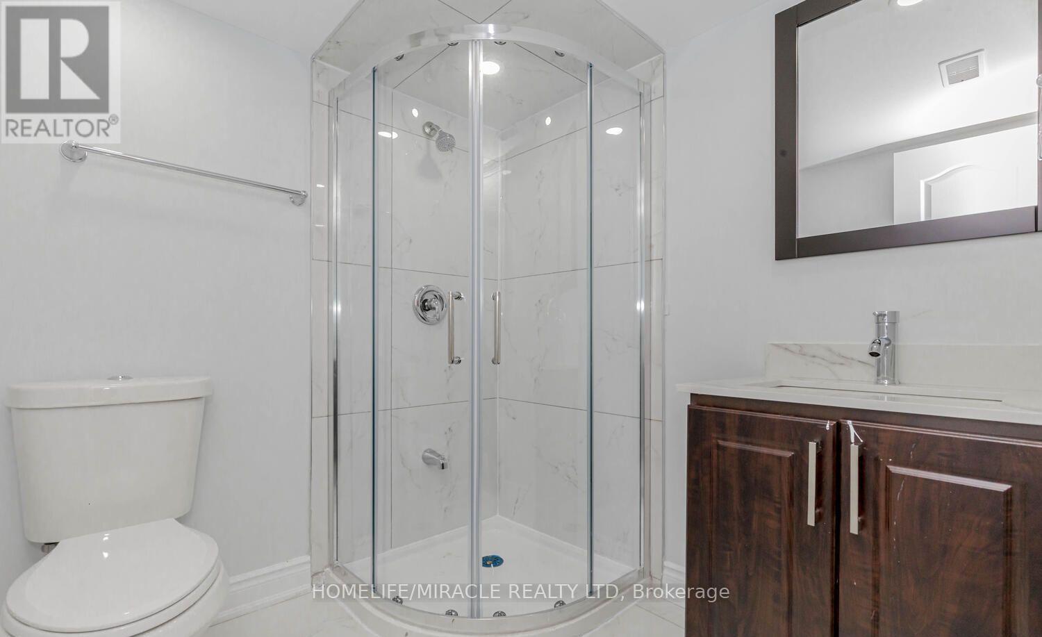 Lower - 44 Leatherhead Court, Brampton, Ontario  L6S 5E8 - Photo 18 - W12650998