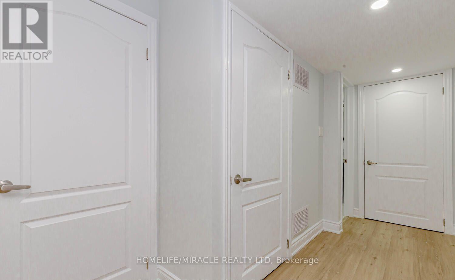 Lower - 44 Leatherhead Court, Brampton, Ontario  L6S 5E8 - Photo 21 - W12650998