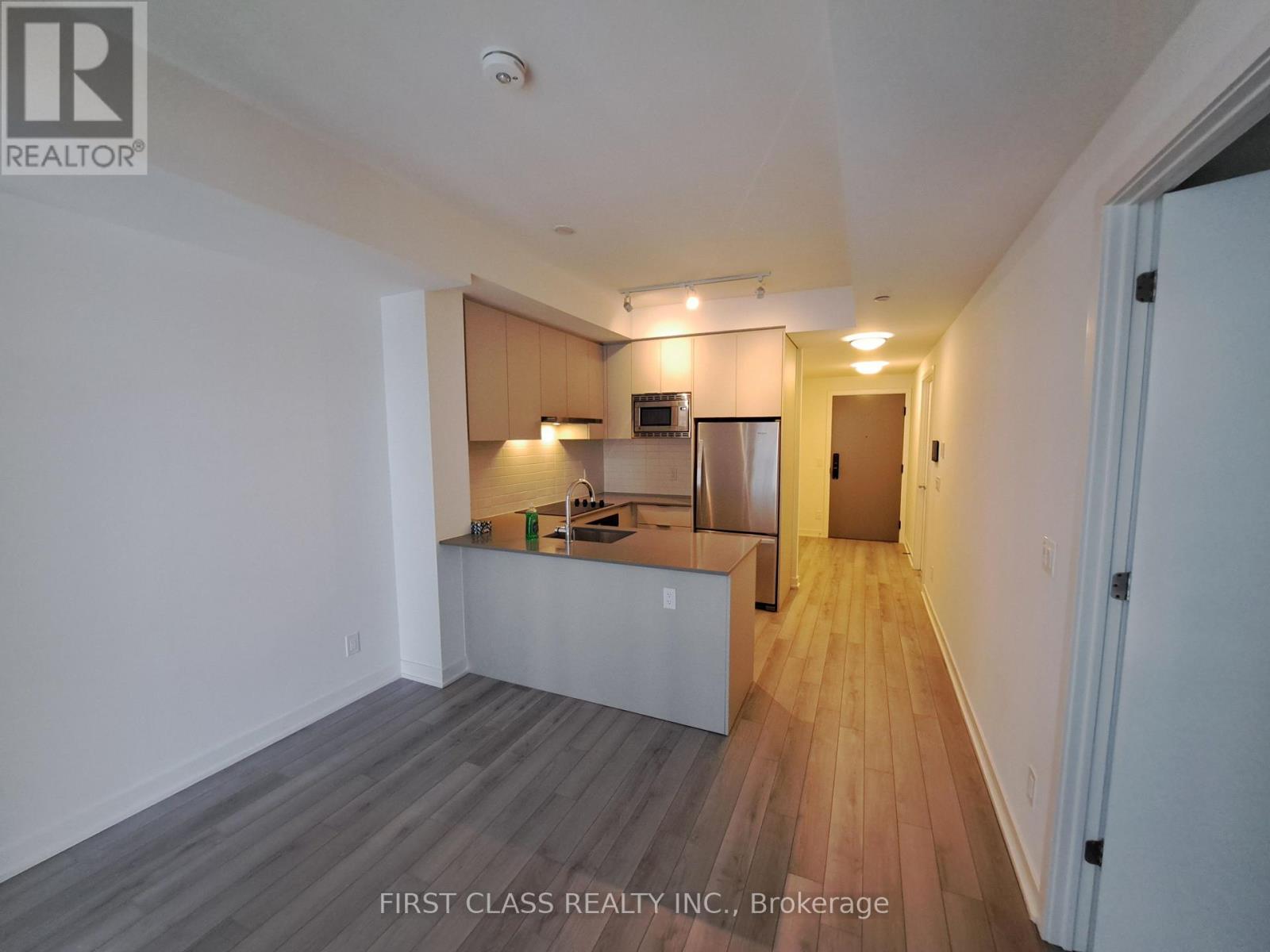 1010 - 3079 TRAFALGAR ROAD, Oakville, Ontario