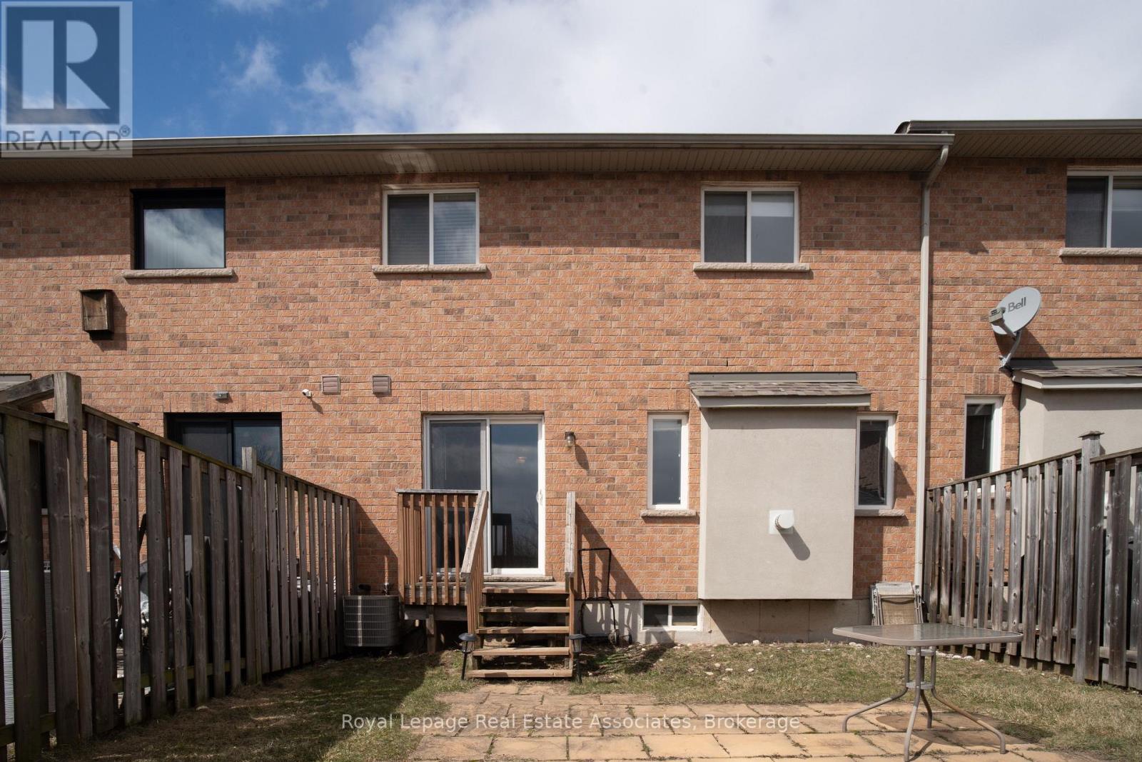 2382 Sequoia Way, Oakville, Ontario  L6M 4V5 - Photo 17 - W12651028