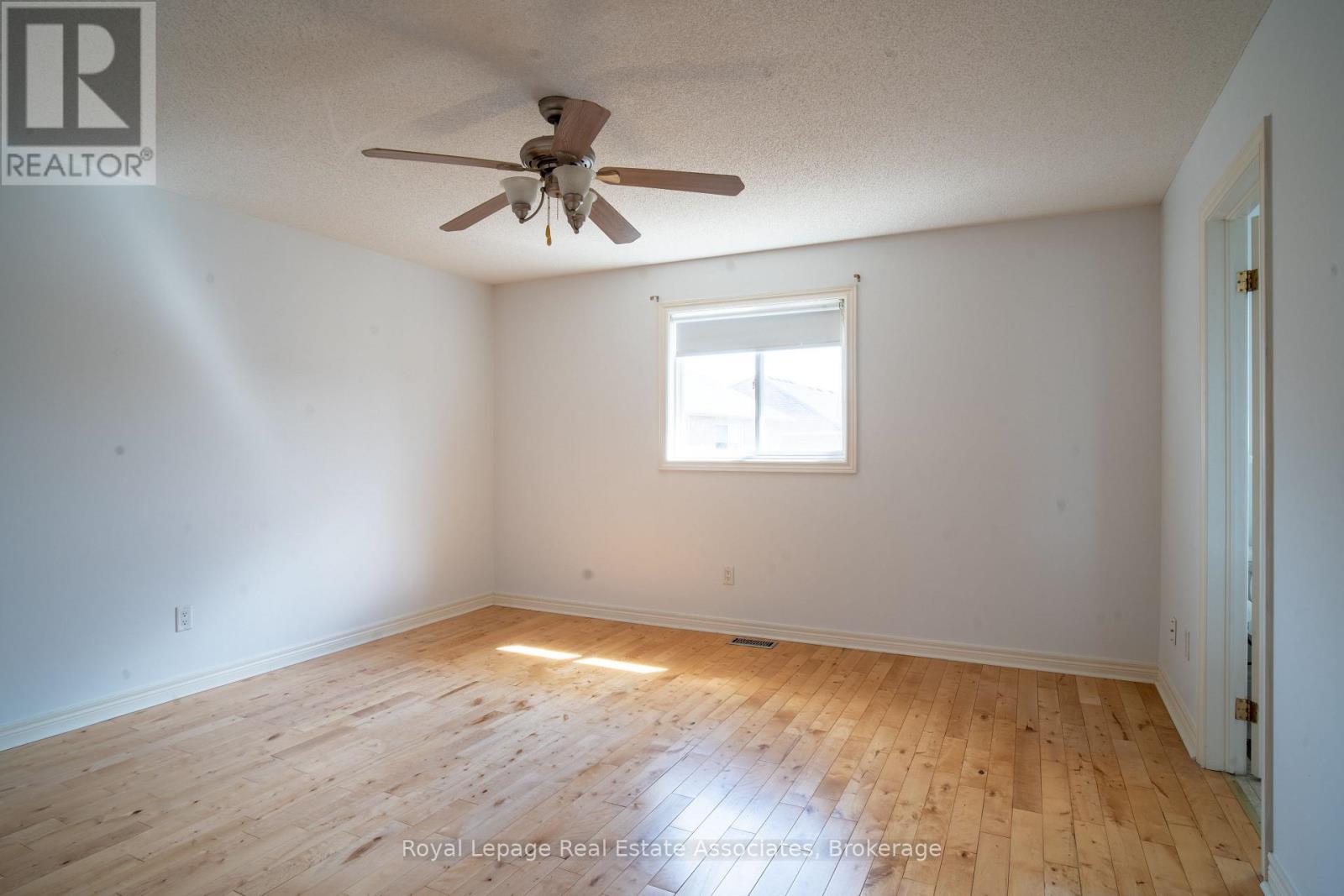 2382 Sequoia Way, Oakville, Ontario  L6M 4V5 - Photo 26 - W12651028