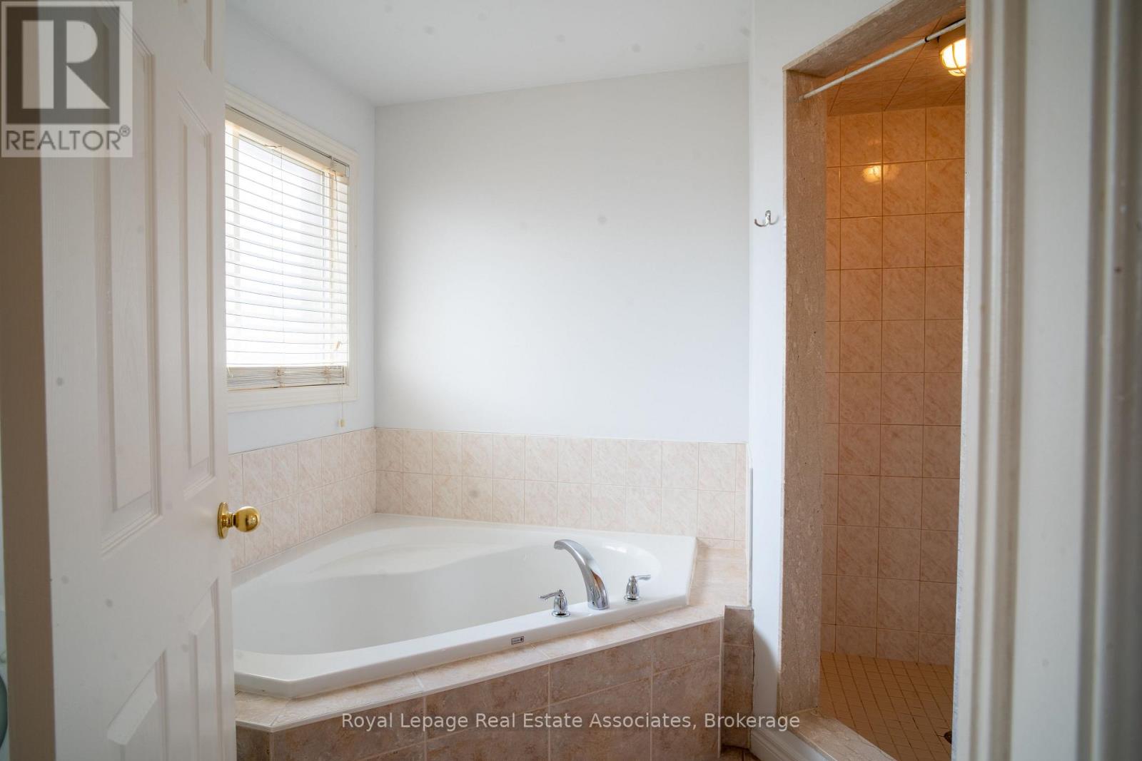 2382 Sequoia Way, Oakville, Ontario  L6M 4V5 - Photo 30 - W12651028