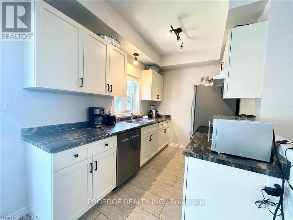 21 - 935 Goderich Street, Saugeen Shores, Ontario  N0H 2C3 - Photo 10 - X12651006