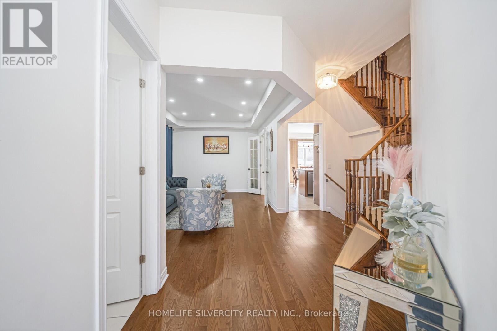 366 Porter Drive, Woodstock, Ontario  N4T 0H1 - Photo 3 - X12651016