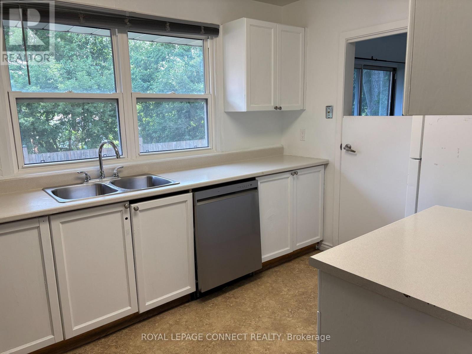 4130 Lawrence Avenue E, Toronto, Ontario  M1E 2R8 - Photo 10 - E12651038