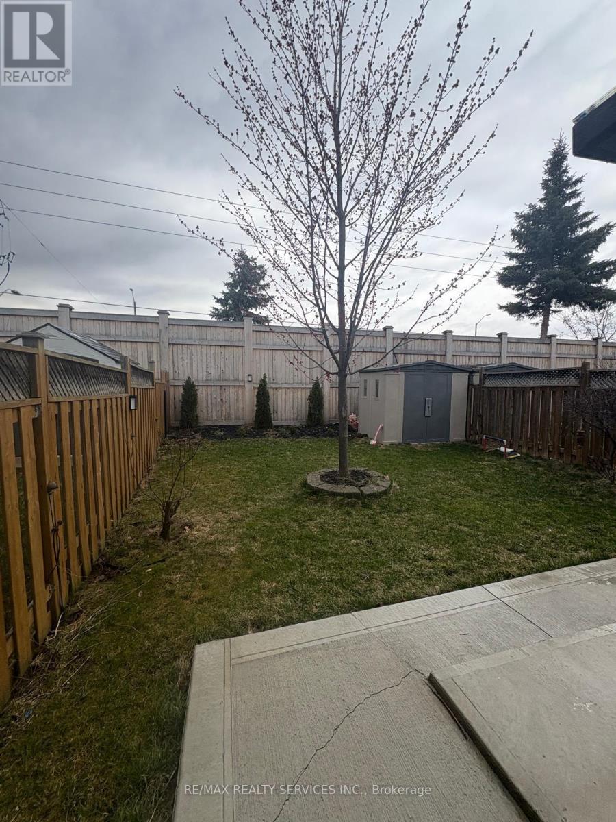 1440 Quest Circle, Mississauga, Ontario  L5N 8B4 - Photo 9 - W12651034