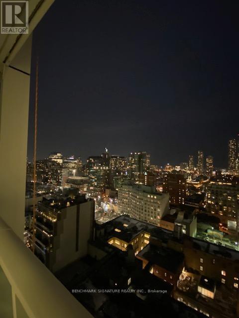 2006 - 88 Queen Street E, Toronto, Ontario  M5C 0B6 - Photo 10 - C12651062