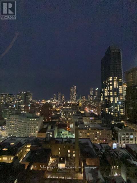 2006 - 88 Queen Street E, Toronto, Ontario  M5C 0B6 - Photo 9 - C12651062