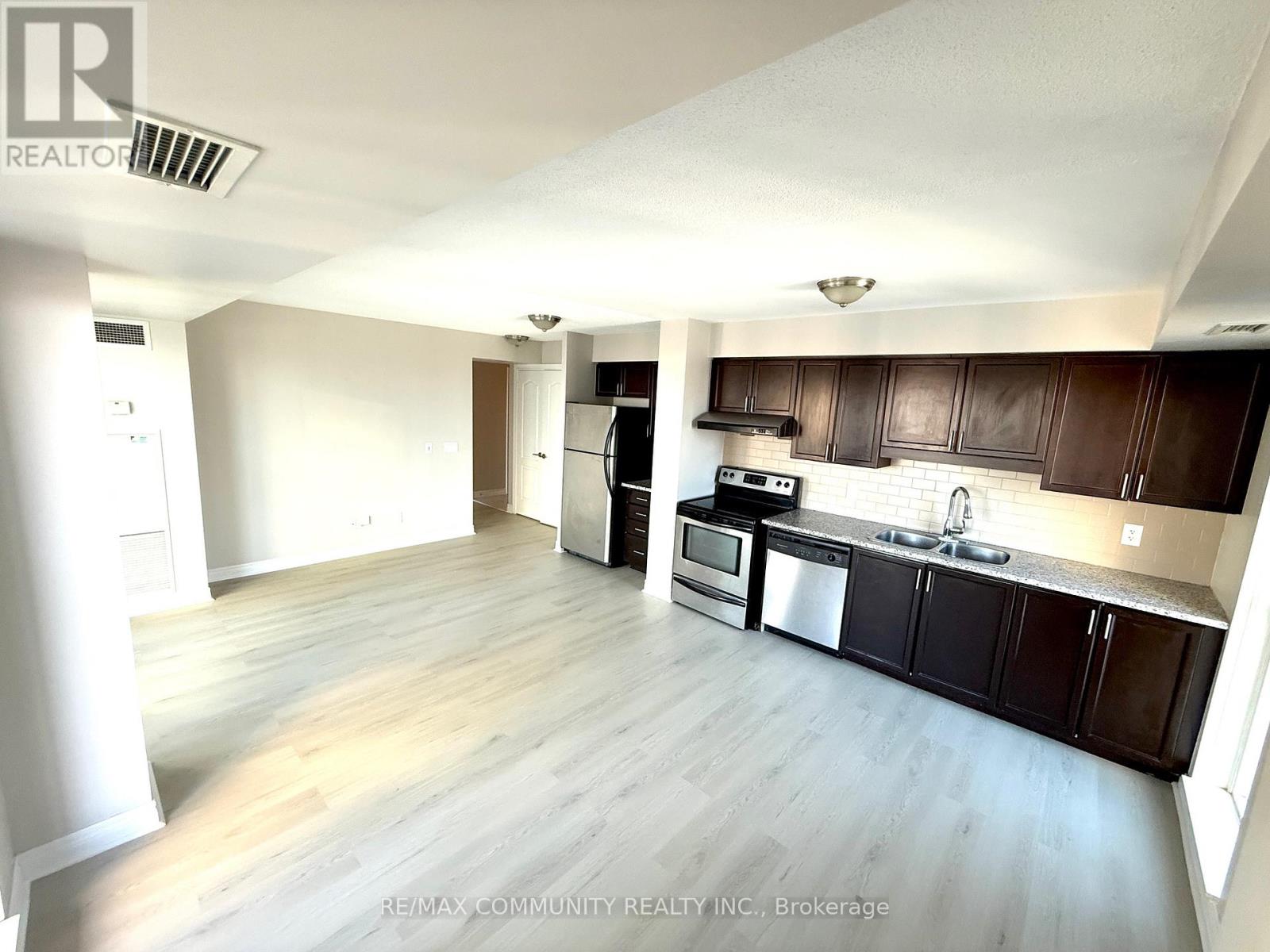 Ph 3 - 60 Town Centre Court, Toronto, Ontario  M1P 0B1 - Photo 4 - E12651052