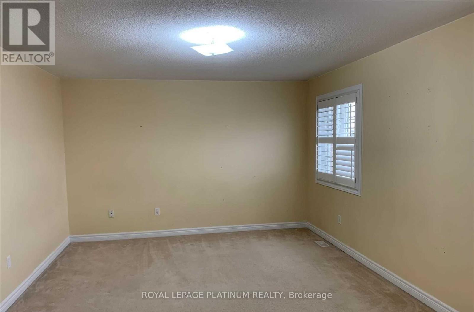 Upper - 121 Young Drive, Brampton, Ontario  L6Y 0N9 - Photo 8 - W12651042