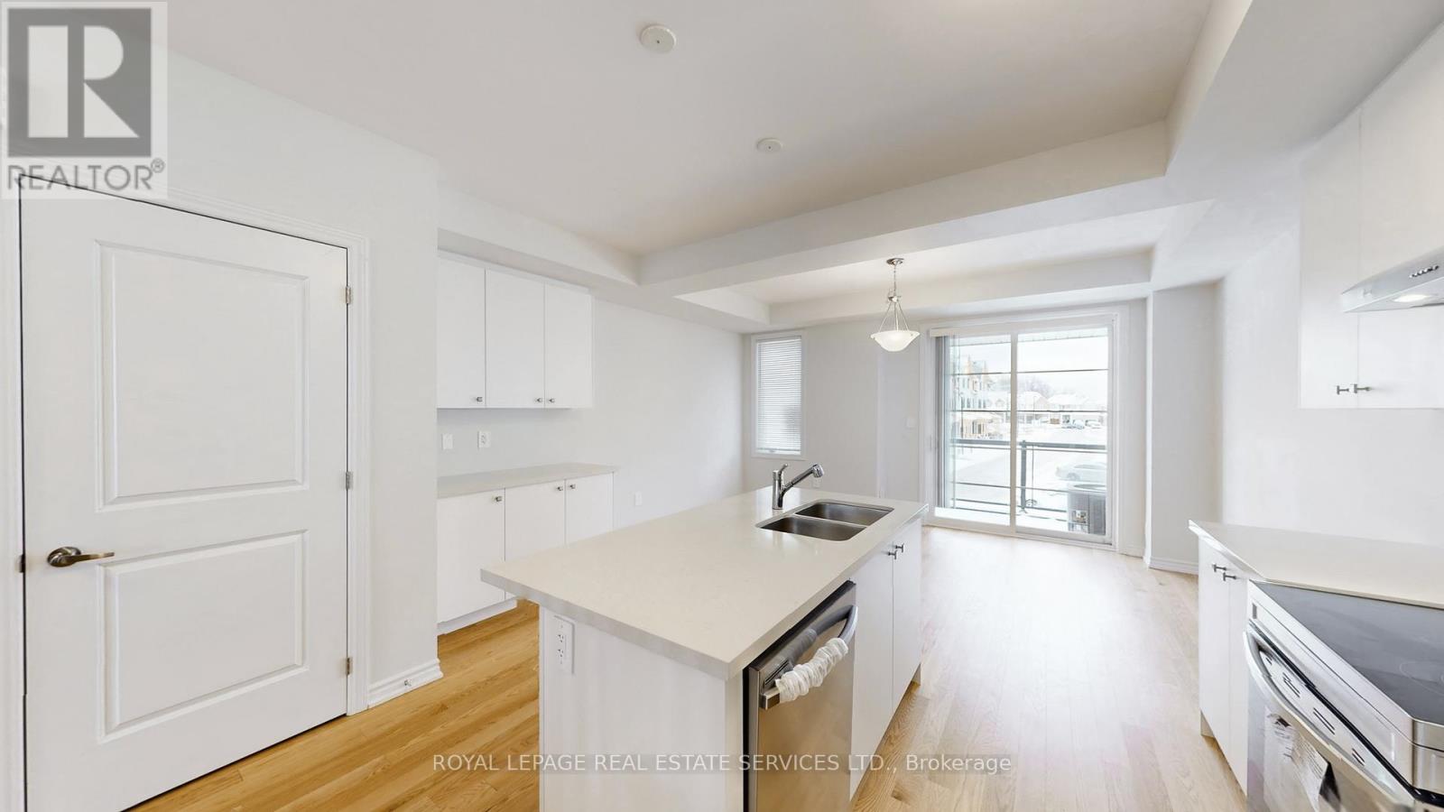 5919 Saigon Street, Mississauga, Ontario  L5V 0E9 - Photo 10 - W12651044