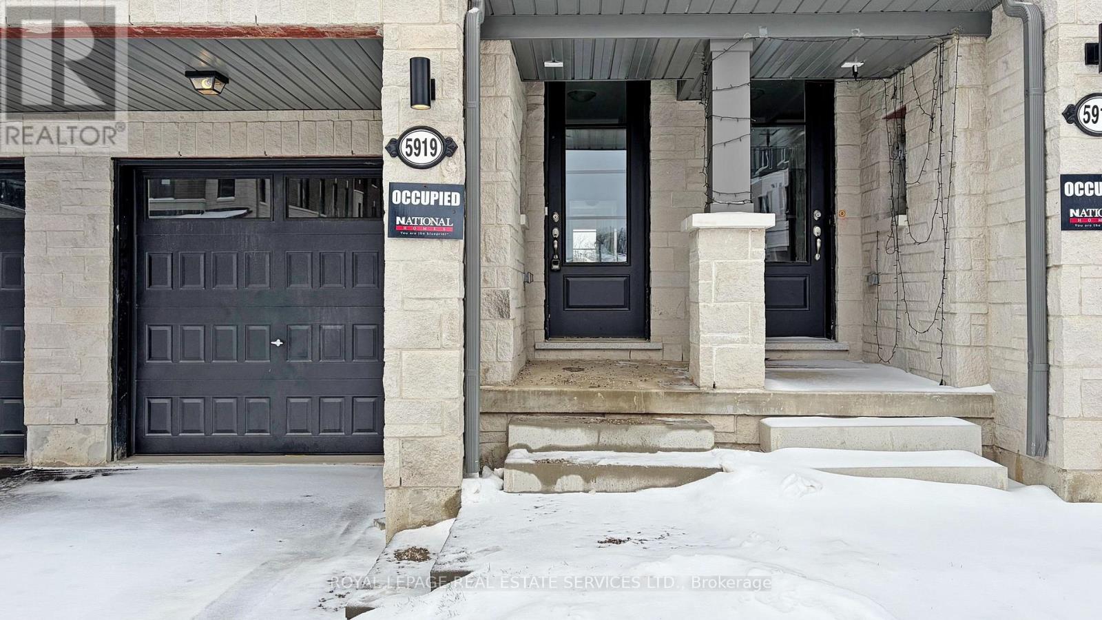5919 Saigon Street, Mississauga, Ontario  L5V 0E9 - Photo 4 - W12651044