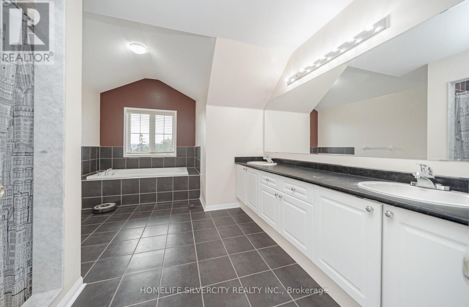 14 Alboreto Way, Brampton, Ontario  L6X 0N5 - Photo 26 - W12651046