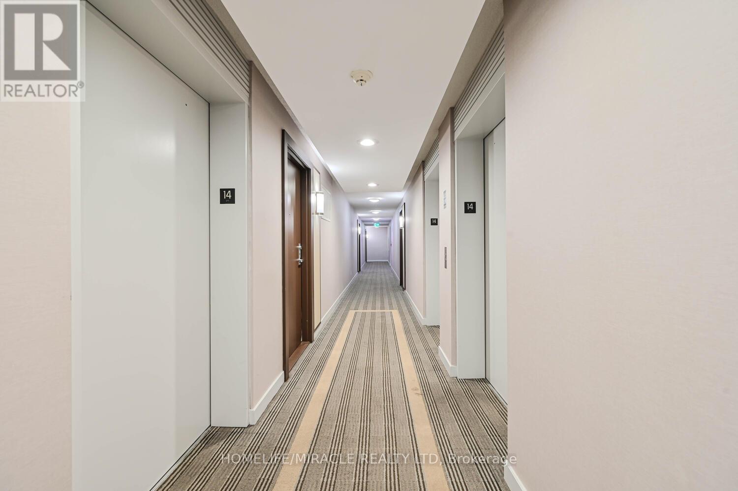 1401 - 155 Legion Road N, Toronto, Ontario  M8Y 0A7 - Photo 6 - W12651050