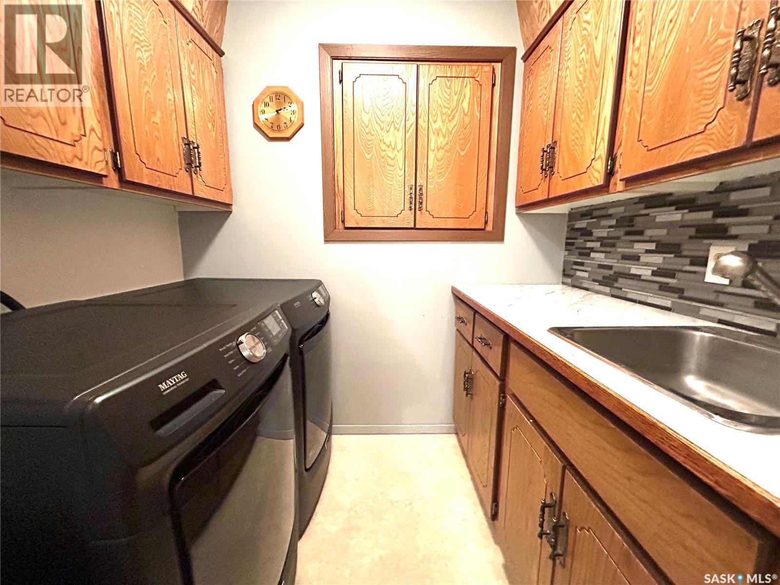 700 9th Avenue W, Nipawin, Saskatchewan  S0E 1E0 - Photo 19 - SK025908