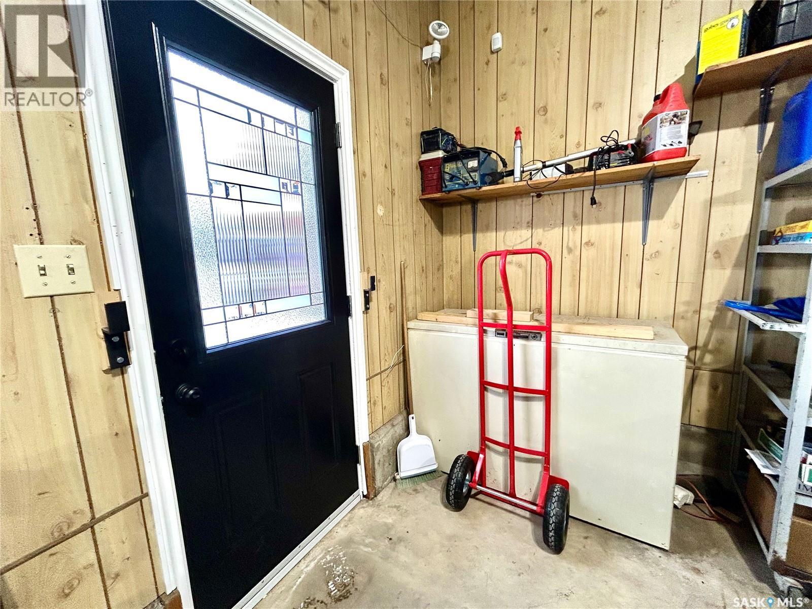 700 9th Avenue W, Nipawin, Saskatchewan  S0E 1E0 - Photo 47 - SK025908