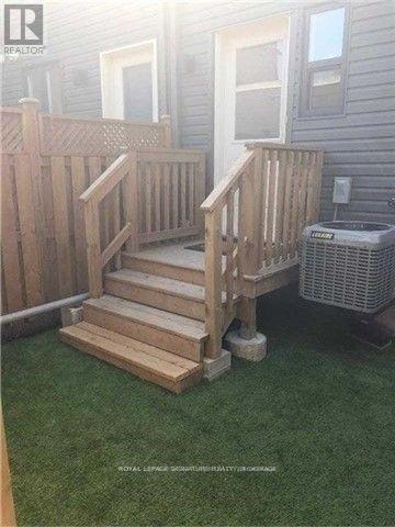 Lower - 92 Mitchell Avenue, Toronto, Ontario  M6J 1C1 - Photo 11 - C12651068