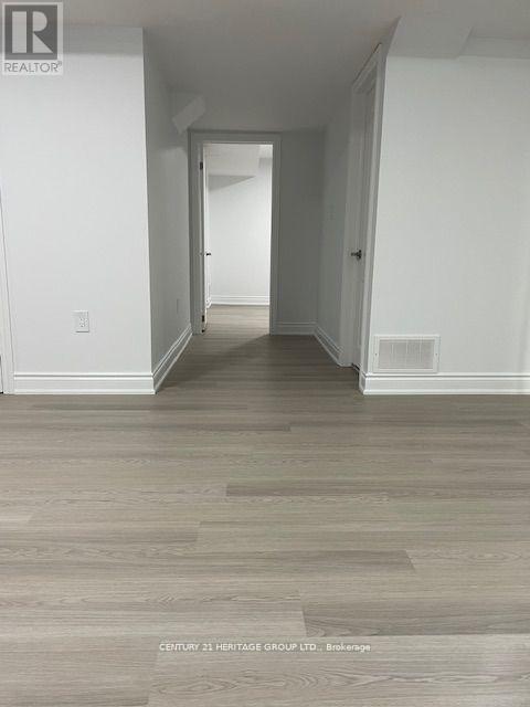 Bsmt - 3937 Worthview Place, Mississauga, Ontario  L5N 6S7 - Photo 13 - W12651072